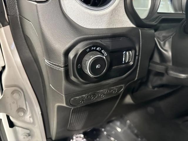 2024 Jeep Wrangler 4-Door Sahara 4x4
