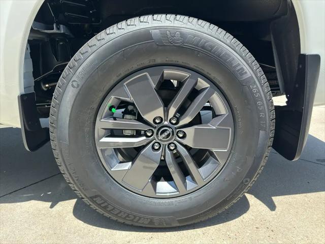 2026 Nissan Frontier Crew Cab SV 4x2
