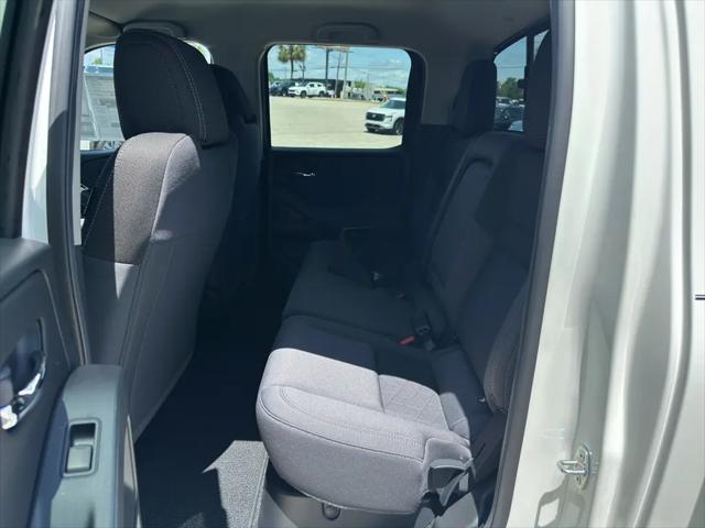 2026 Nissan Frontier Crew Cab SV 4x2