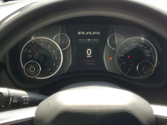 2025 Ram 1500 Tradesman Crew Cab 4x2 5'7" Box