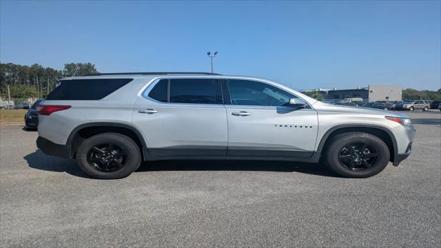 2020 Chevrolet Traverse FWD LT Cloth