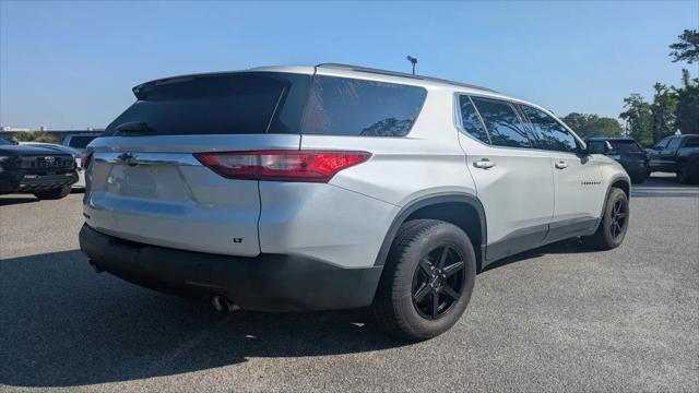 2020 Chevrolet Traverse FWD LT Cloth