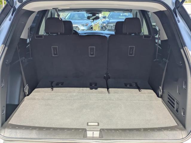 2020 Chevrolet Traverse FWD LT Cloth