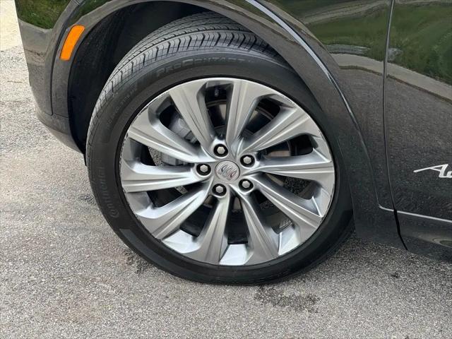 2024 Buick NV Avenir FWD
