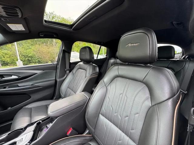 2024 Buick NV Avenir FWD