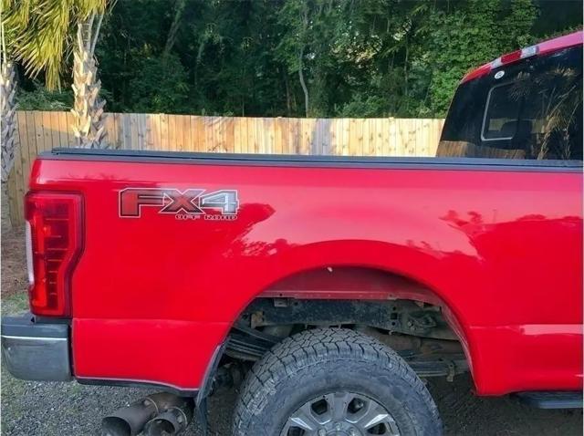 2017 Ford F-350 Lariat