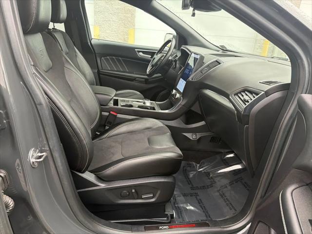 2021 Ford Edge ST