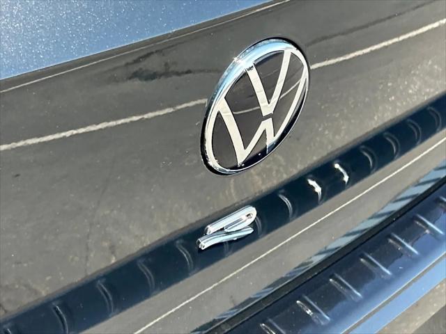 2026 Volkswagen Golf R Base