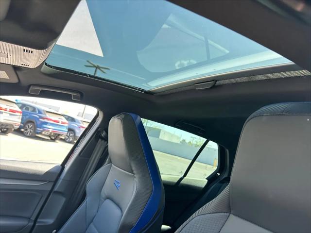 2026 Volkswagen Golf R Base