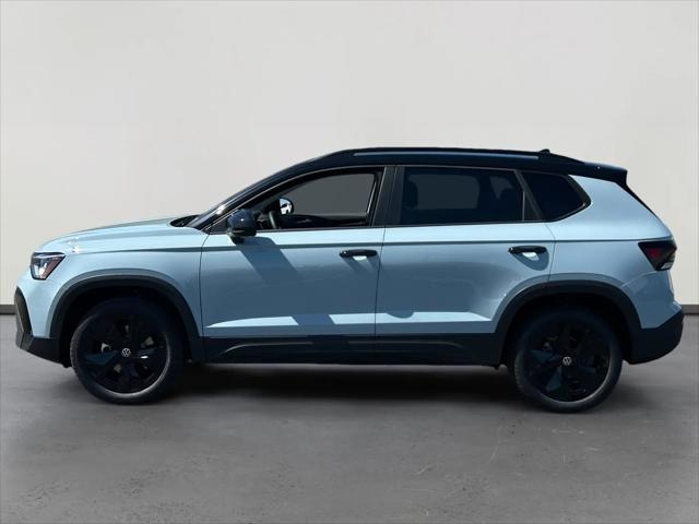 2026 Volkswagen Taos SE Black
