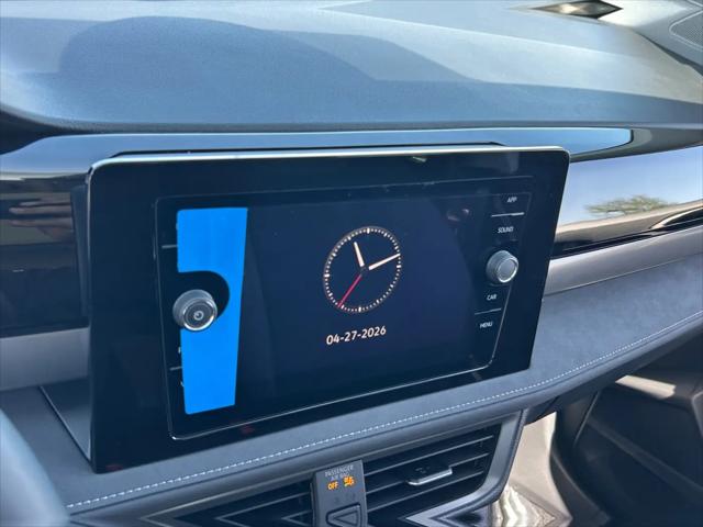 2026 Volkswagen Taos SE Black