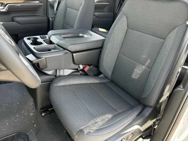 2026 GMC Sierra 1500 Crew Cab, Short Bed, SLE, 4WD