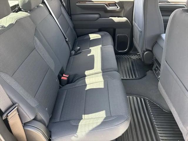 2026 GMC Sierra 1500 Crew Cab, Short Bed, SLE, 4WD