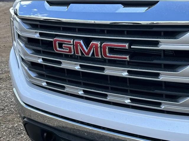 2026 GMC Sierra 1500 Crew Cab, Short Bed, SLE, 4WD