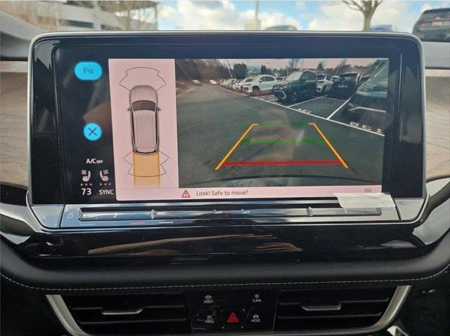 2026 Volkswagen Atlas SE with Technology