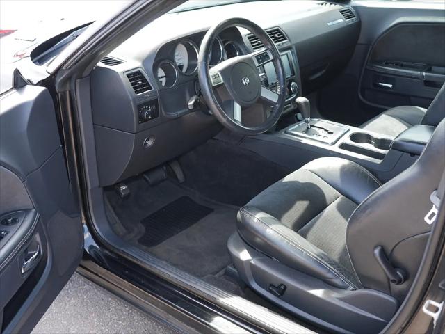 2008 Dodge Challenger SRT8