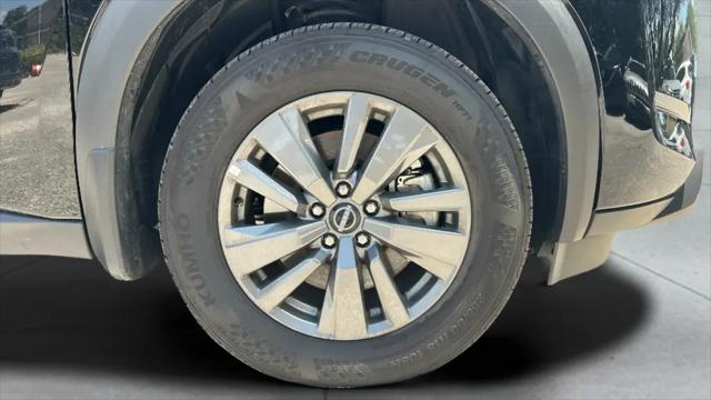 2024 Nissan Pathfinder SV 4WD