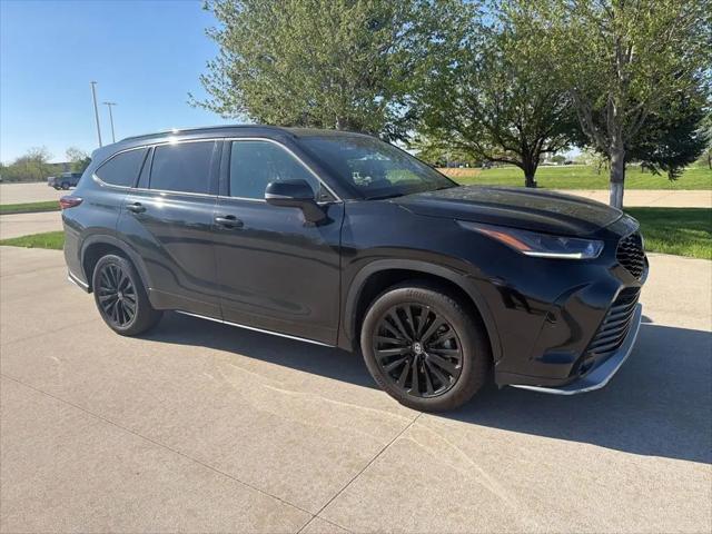 2025 Toyota Highlander XSE