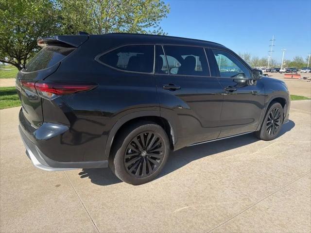 2025 Toyota Highlander XSE