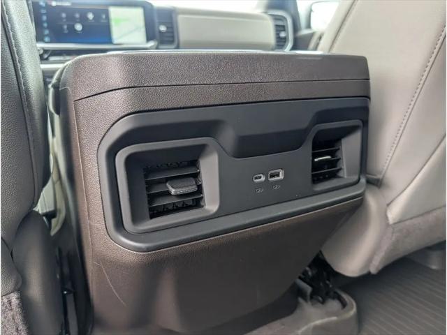 2026 Chevrolet Silverado 1500 4WD Crew Cab Short Bed RST