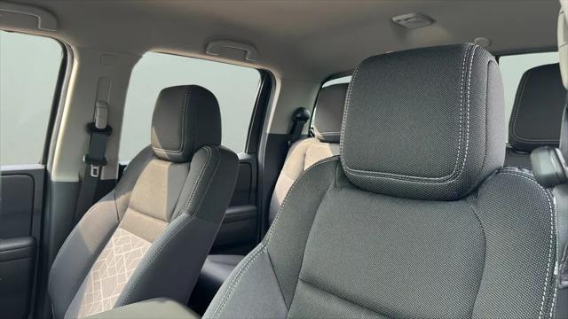 2026 Nissan Frontier Crew Cab SV 4x2
