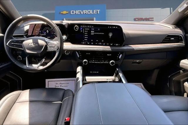 2025 Chevrolet Suburban 4WD Z71