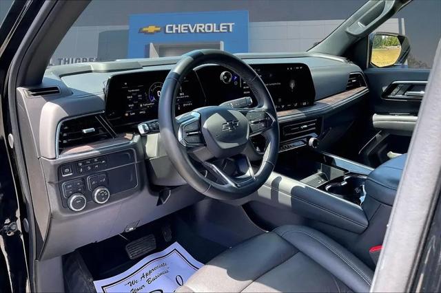 2025 Chevrolet Suburban 4WD Z71