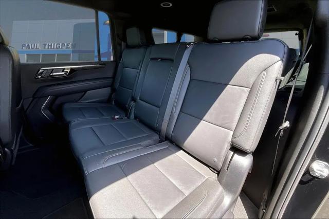 2025 Chevrolet Suburban 4WD Z71