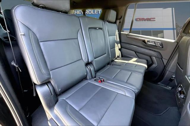 2025 Chevrolet Suburban 4WD Z71
