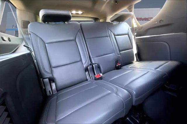 2025 Chevrolet Suburban 4WD Z71