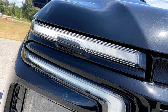 2025 Chevrolet Suburban 4WD Z71