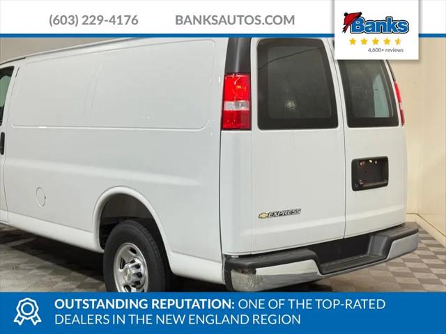2026 Chevrolet Express Cargo Van 2500 Regular Wheelbase, WT, RWD