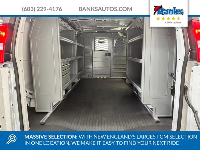 2026 Chevrolet Express Cargo Van 2500 Regular Wheelbase, WT, RWD