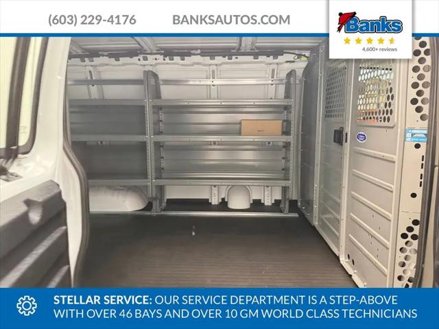 2026 Chevrolet Express Cargo Van 2500 Regular Wheelbase, WT, RWD