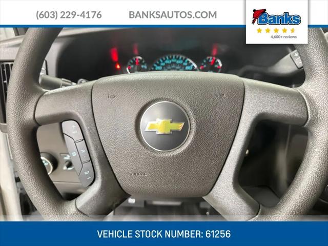 2026 Chevrolet Express Cargo Van 2500 Regular Wheelbase, WT, RWD