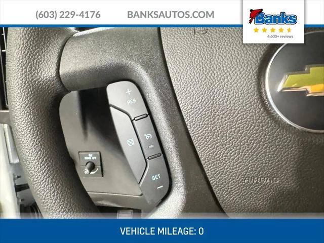 2026 Chevrolet Express Cargo Van 2500 Regular Wheelbase, WT, RWD