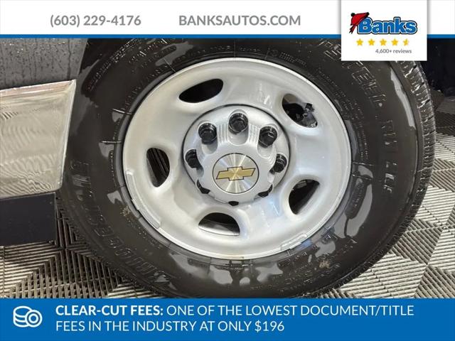 2026 Chevrolet Express Cargo Van 2500 Regular Wheelbase, WT, RWD