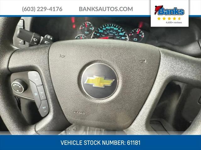 2026 Chevrolet Express Cargo Van 2500 Regular Wheelbase, WT, RWD