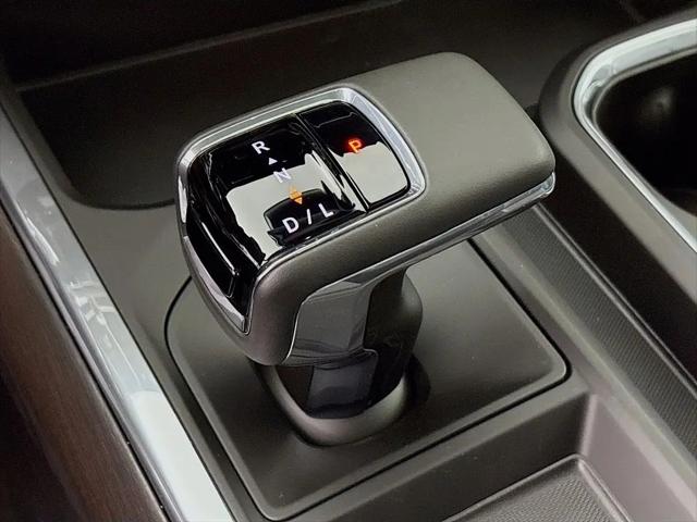 2026 GMC Sierra 1500 Crew Cab, Standard Bed, SLT, 4WD