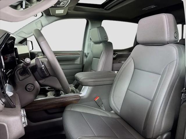 2026 GMC Sierra 1500 Crew Cab, Standard Bed, SLT, 4WD
