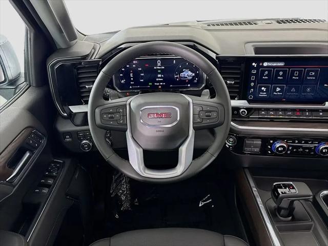 2026 GMC Sierra 1500 Crew Cab, Standard Bed, SLT, 4WD