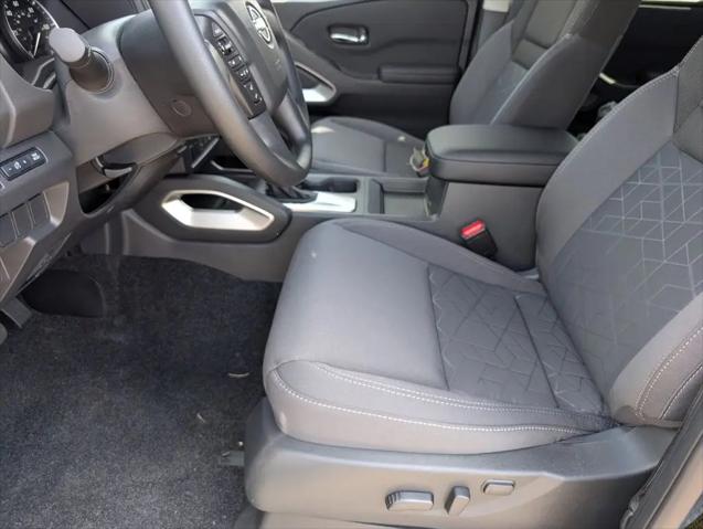 2026 Nissan Frontier Crew Cab SV 4x2