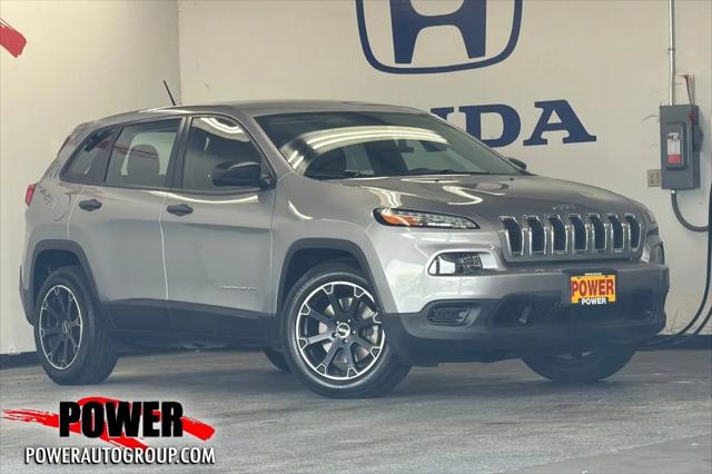 2017 Jeep Cherokee Sport FWD for sale in Albany, OR