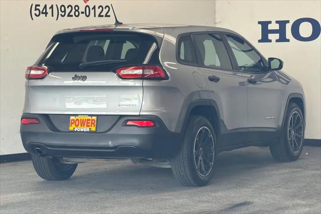 2017 Jeep Cherokee Sport FWD