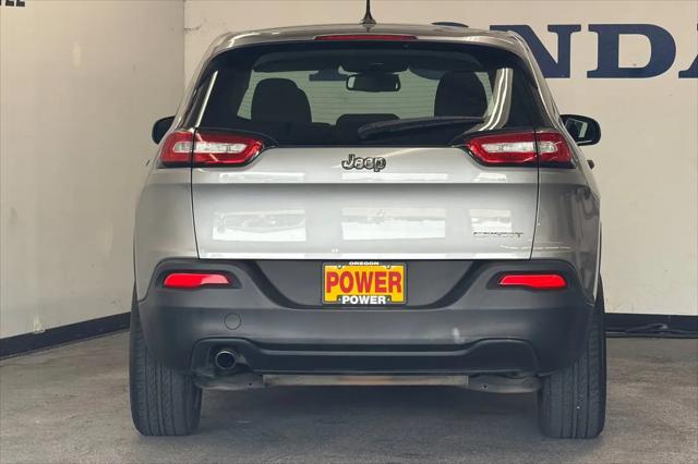 2017 Jeep Cherokee Sport FWD