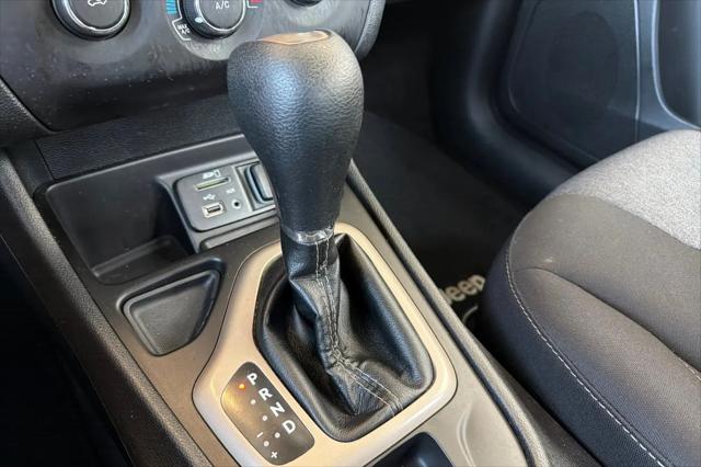 2017 Jeep Cherokee Sport FWD