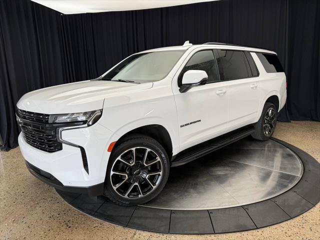 2022 Chevrolet Suburban 4WD RST