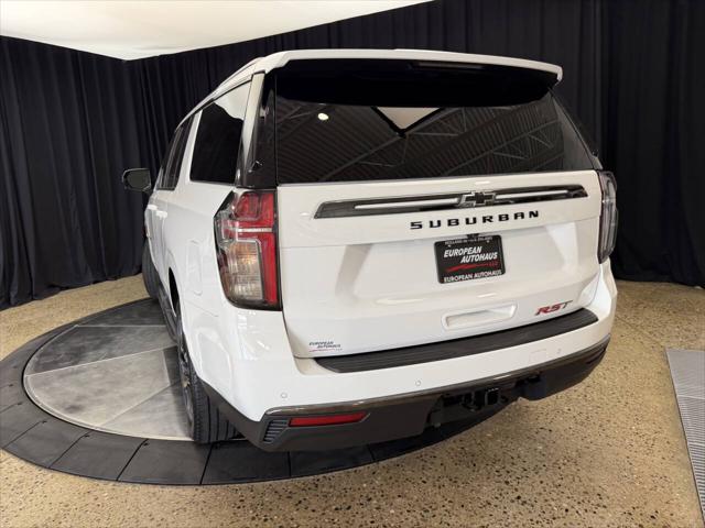 2022 Chevrolet Suburban 4WD RST
