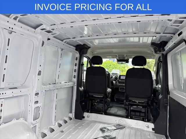 2026 Ram ProMaster Cargo Van Tradesman Low Roof 118" WB w/Pass Seat