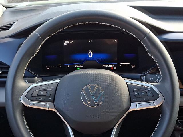 2023 Volkswagen Taos 1.5T SE